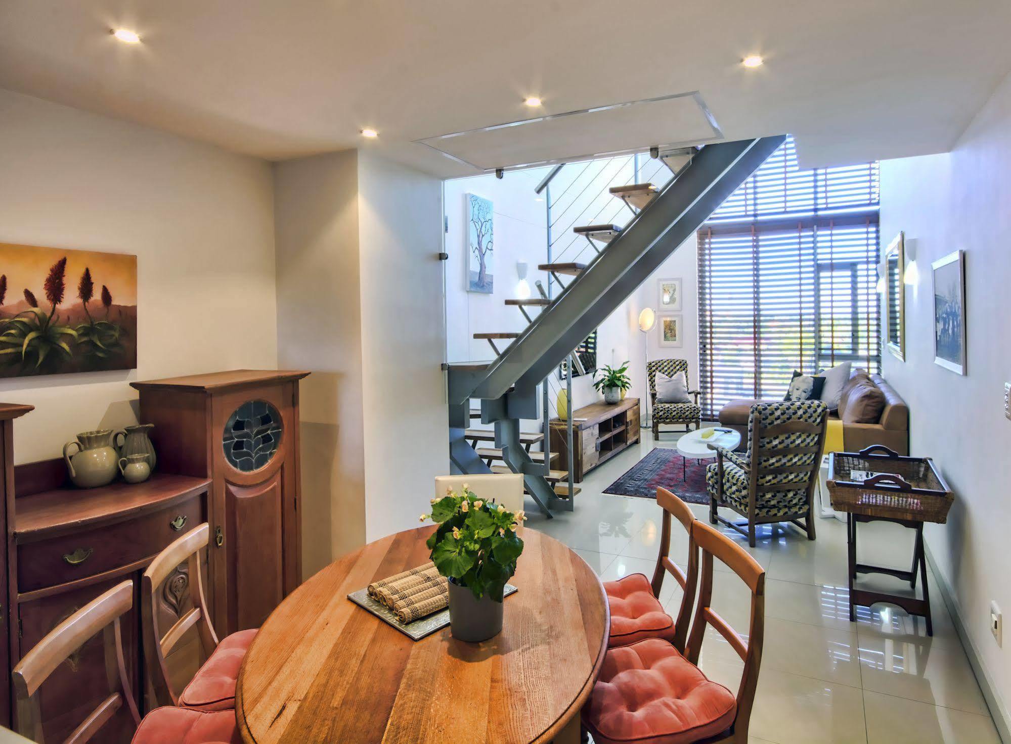 The Quadrant Apartment *